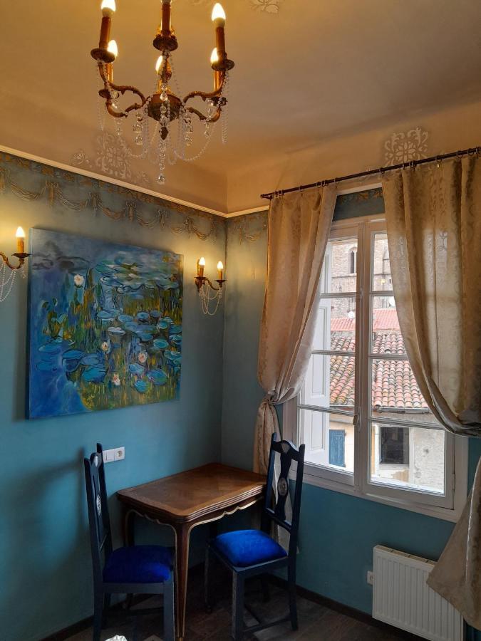Penthouse En Bleu Royal Apartment Vinca Exterior foto