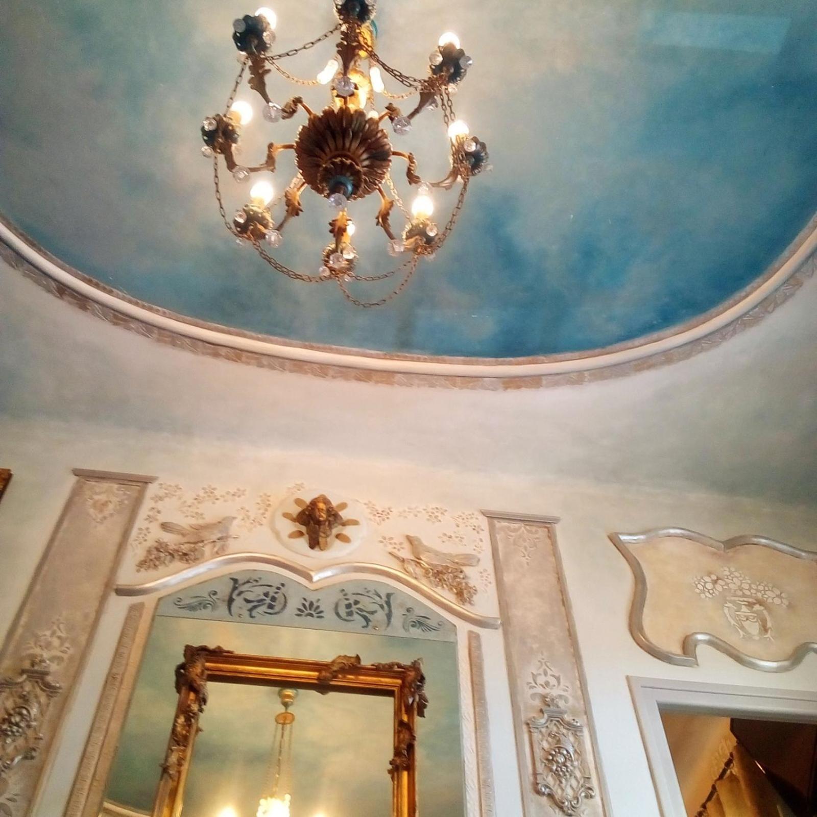Penthouse En Bleu Royal Apartment Vinca Exterior foto